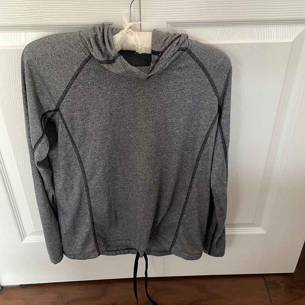 Under Armour Womens Gray Pullover XS